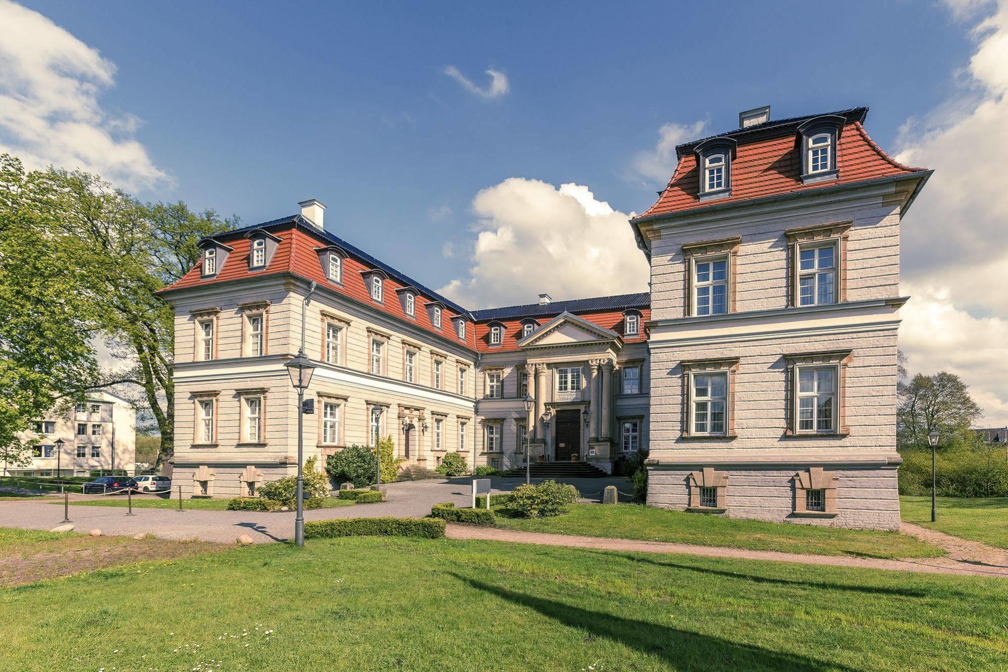 Hotel Schloss Neustadt-Glewe Buitenkant foto